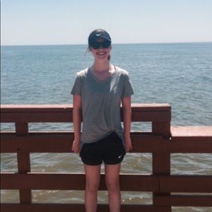 Meet your Posher, Briana